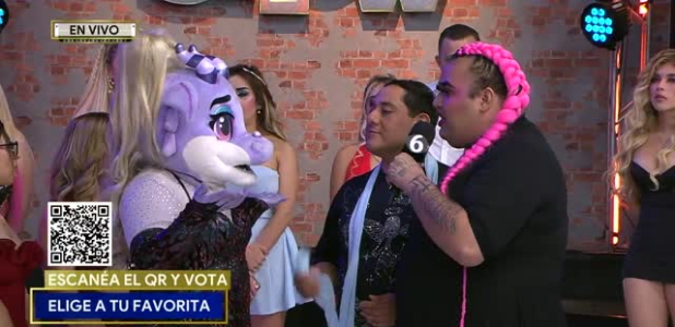 Renata y 'La Jochis' no se aguantan y explotan en pleno programa