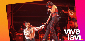 Christian Nodal presenta a Ángela como su esposa en su último concierto