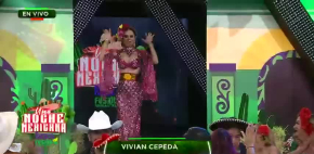 Vivian sorprende con vestuario al estilo Frida Kahlo