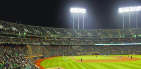 Se despiden del estadio de los Atléticos de Oakland