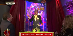 Develan la figura de cera de Ernesto Chavana