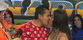 Divertida pareja sorprende a todos en 'Aficionados'