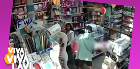 Hombre intenta robar tienda y es atacado por 4 mujeres