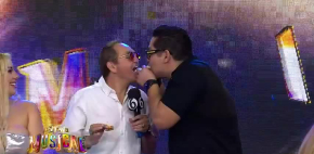 Romántico momento entre Chavana y Víctor