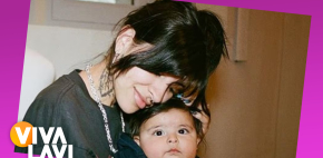 Cazzu llega a México con su hija Inti