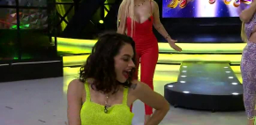 Dulce García sufre accidente con su blusa
