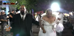 Despelucan a la novia en plena boda