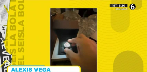 Alexis Vega regala anillos personalizados