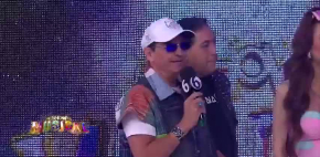Chavana expone lo que le manda Jerry por WhatsApp