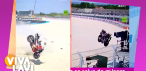 Camarógrafo se salva de milagro tras accidente de moto