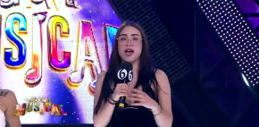 Ash y el escándalo sobre la tanda de operación estética