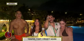 Adán y César desde su luna de miel con sus enamoradas
