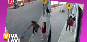 Motociclista sufre accidente por una pelota