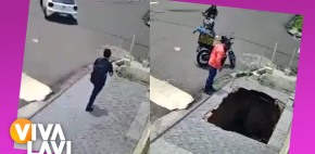 Joven cae en mega socavón