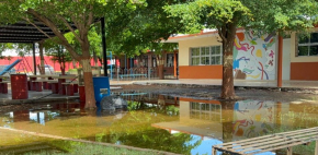 Más de 800 escuelas afectadas tras inundaciones