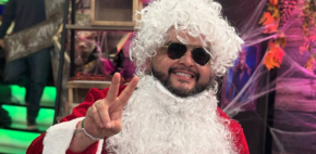 'La Mole' se equivoca de festividad y llega como 'Santa'