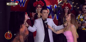 Sensual momento vive Ángel con Aleida y Ruby