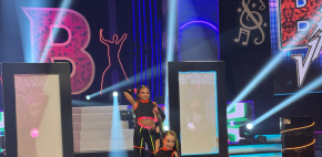 Andrea y Deleissha al ritmo de Reggaetón