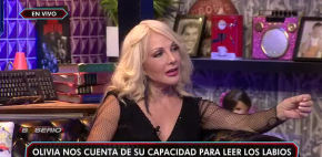 Olivia Collins y su capacidad para leer los labios