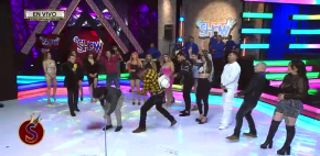 'Mafioso' le rompe escoba a Tuntun en la espalda