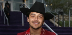 Christian Nodal se 'reune' con todas sus ex parejas