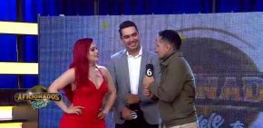 Aficionado se enamora de esta chica del programa