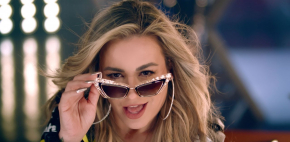 María José celebra cumpleaños de fan de 90 años