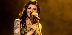 ¿Cazzu estrena romance?