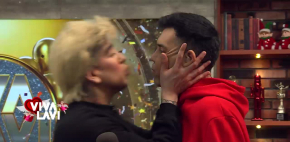 Ventilan a Ángel Castro en Vivalavi