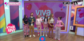 Jeans canta en vivo en 'Vivalavi Mx'