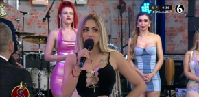 Barbie lleva la delantera en los votos, como la preferida del público