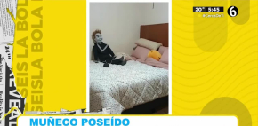 Muñeco poseído hace de las suyas