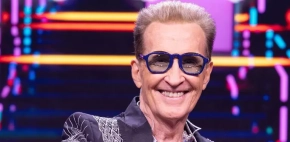 Emmanuel celebra 50 años de trayectoria