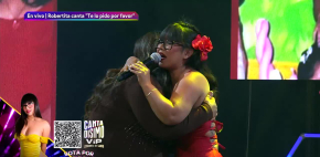 Robertita llora al cantarle a su mamá