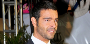 Pablo Montero sufre accidente antes de llegar al teatro