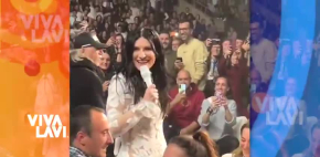 Laura Pausini interrumpe su show tras ver a fan 'alcoholizado'