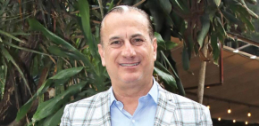 Patricio 'N' organiza manifestación para ver a sus hijas