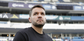 Nicolás Larcamón queda fuera de Cruz Azul