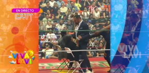 Latin Lover cae sobre fanática mientras le bailaba