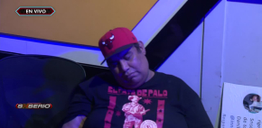 Captan dormido a 'Pacote' en pleno programa