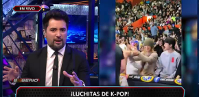 'BTS' son captados como público en lucha libre