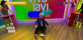 'Chicken' sufre resbalón en vivo
