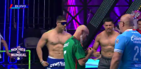 'Polisexy' y Rubén se molestan y se quitan la playera