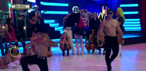 Sensuales pasos de baile de Rubén y 'El Polisexy'