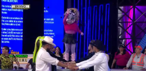 Fatal caída de Renata termina mal