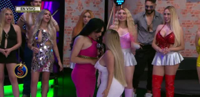 Ludivinita se desgreña a Regina en pleno programa