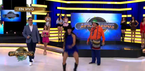 Valeria sorprende con sus raros pasos de baile
