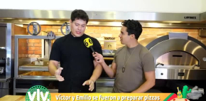 Víctor y Emilio se fueron a preparar ricas pizzas