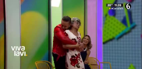 La Maestra Resurrección, ¿una señora de los 80's?