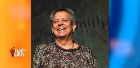 César Bono responde a Gustavo Adolfo Infante tras cirugía de párpado